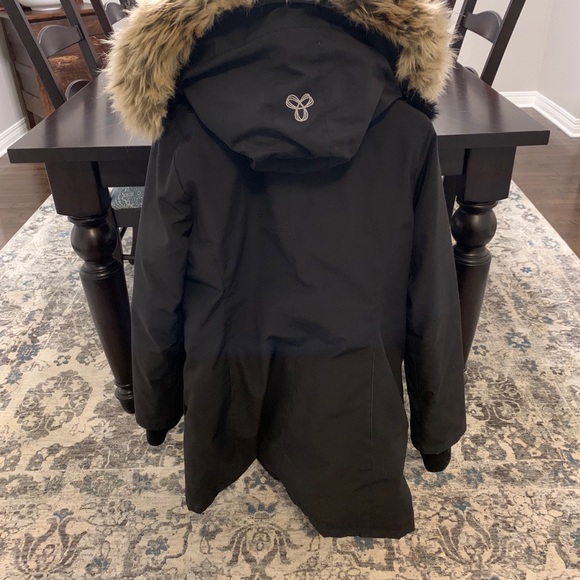 TNA Summit Parka - Picture 2 of 2